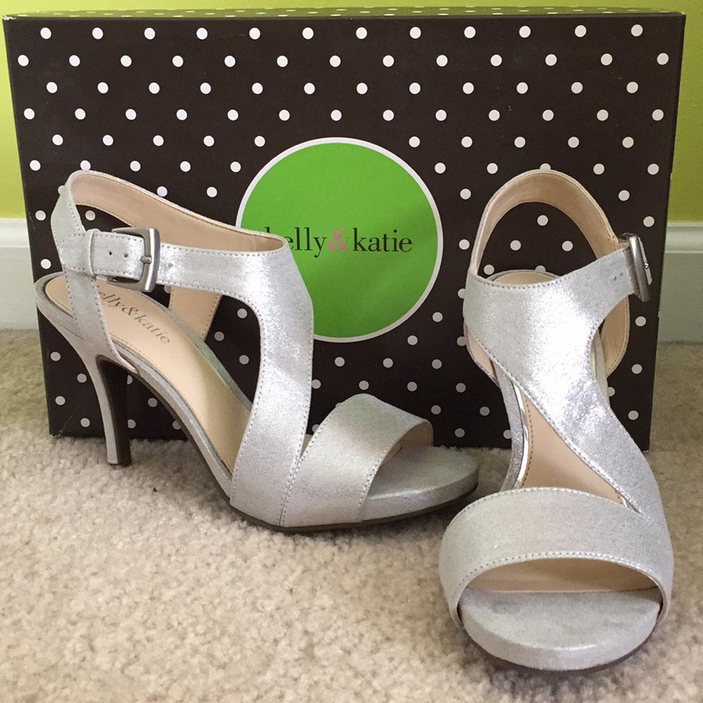 Silver Kelly & Katie Heels Size 7